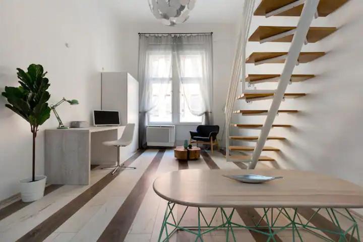 Apartment Kz Szimpla Krt *